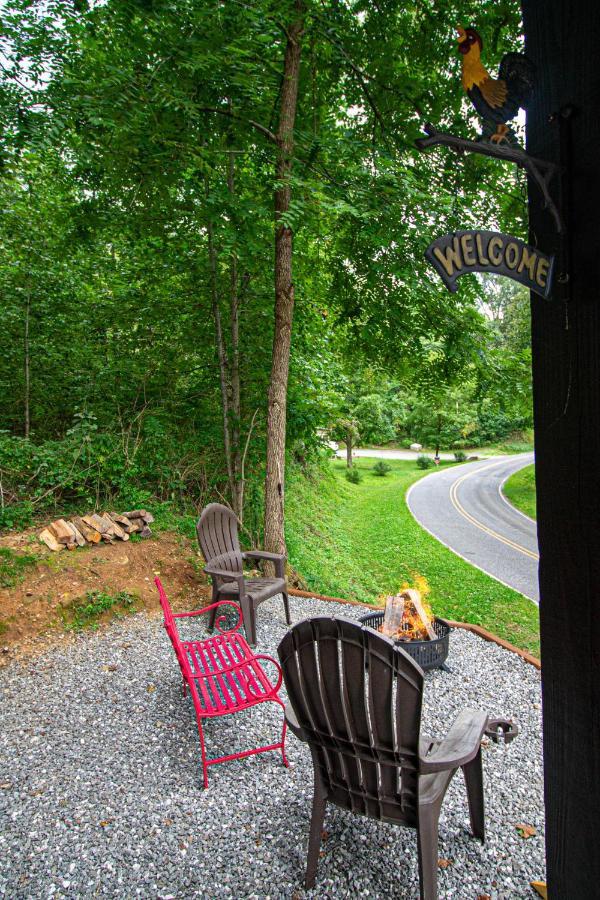 The Lil House * Robbinsville