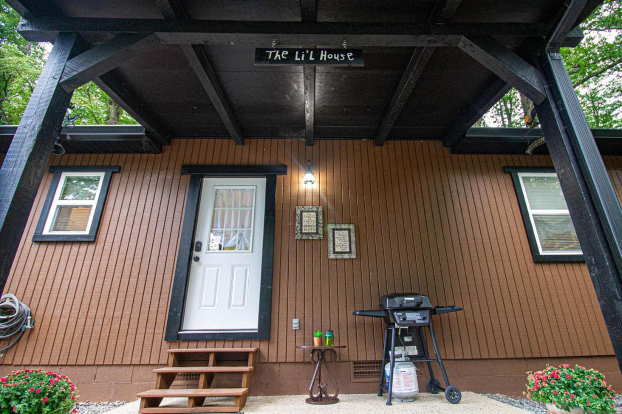 The Lil House * Robbinsville